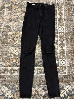 American Eagle Outfitters Black High-Rise Distressed Skinny Jeans